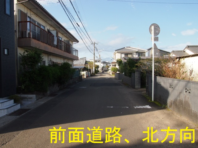 P1018390-2