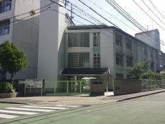 小学校:西郷小学校
