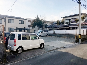 下佐駐車場