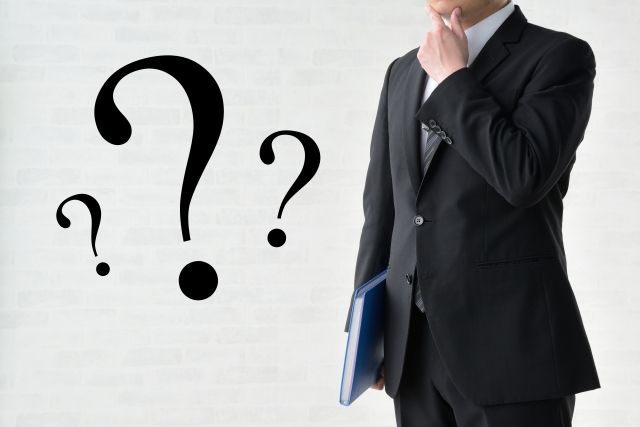02-question-mark-businessman