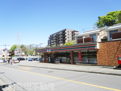 コンビニ_セブン-イレブン 川崎栗谷店