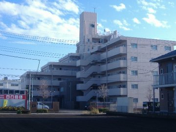 グランドハイツ城北