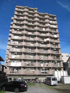 プラージュ元今泉 外観
