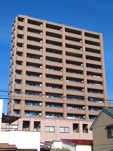 シンフォニックステージ元今泉 外観(南)