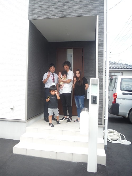 DSCF81591-min