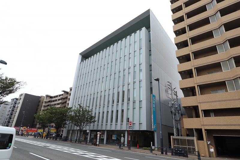 福岡銀行 箱崎支店