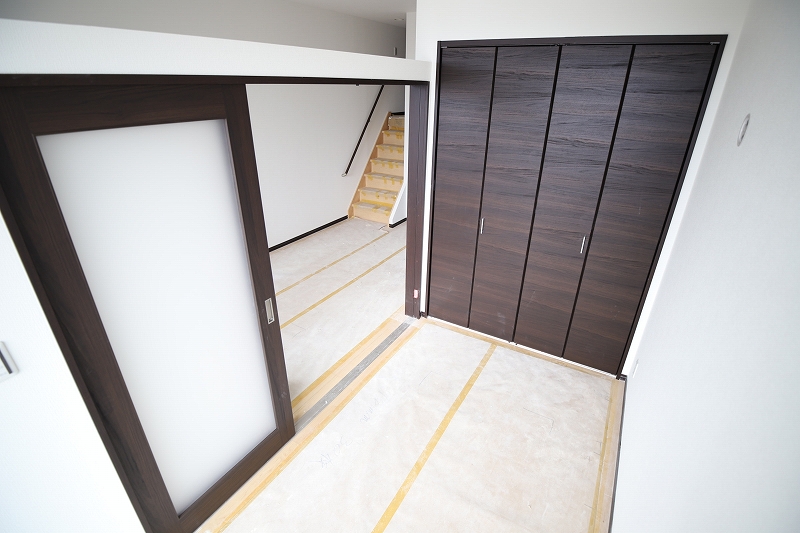 小郡4 建具・器具付け完了-8