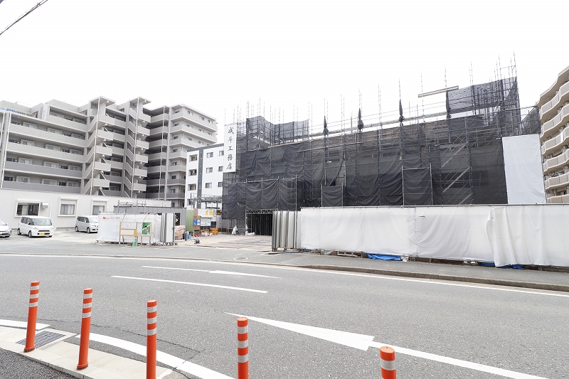 本社ビル縦か工事 3階生コン打設-2