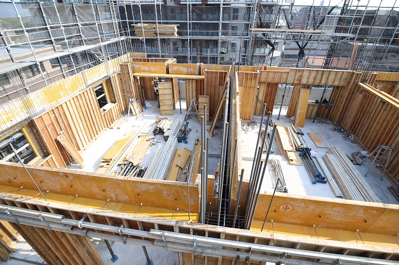 本社ビル建替え 7階生コン打設-2