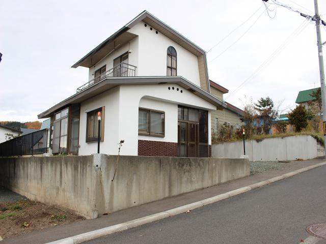 物件画像 美山町西1丁目56番戸建て