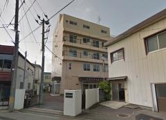 中通高等看護学院外観