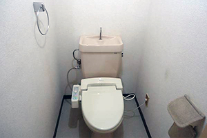 lavatory06_b