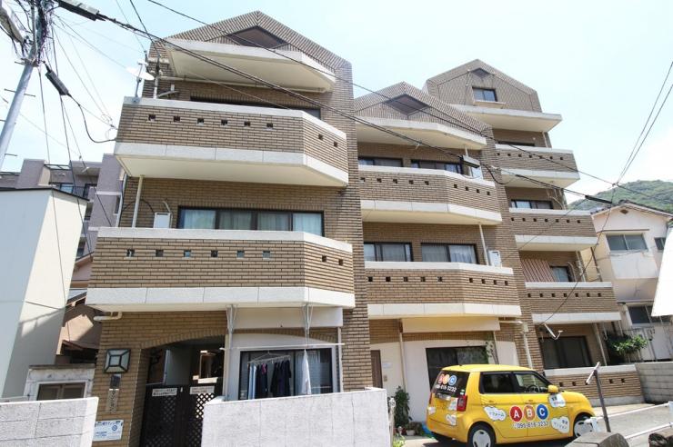 山口第５マンション外観