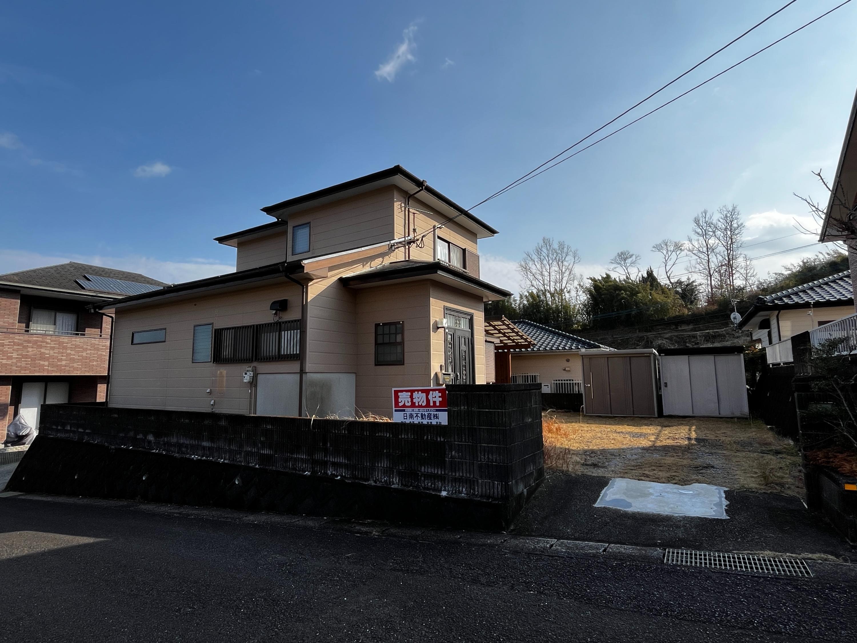 日南市 中古住宅 築浅中古住宅 売家 日南不動産 宮崎県